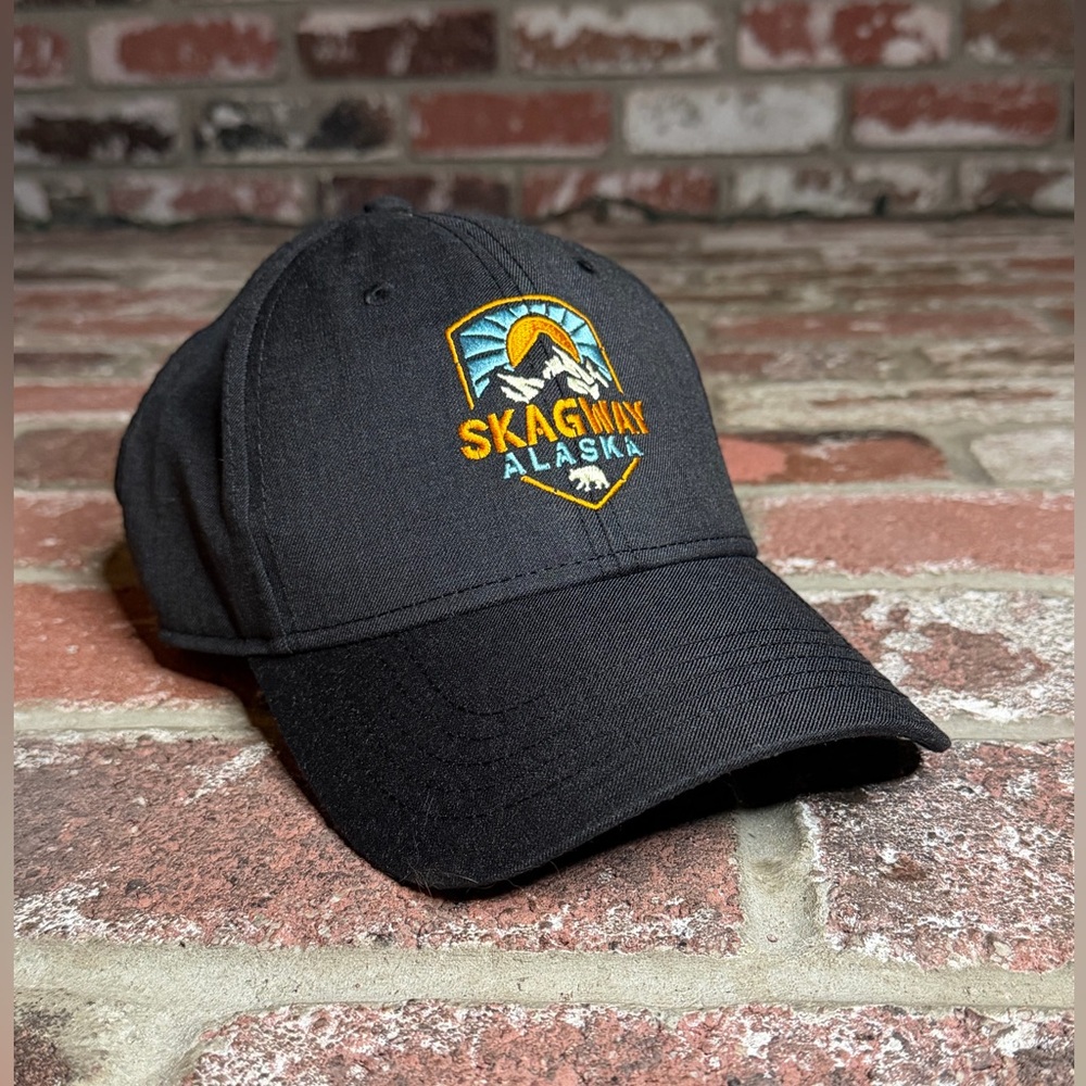 Black Skagway Alaska Velcro Baseball Cap EUC